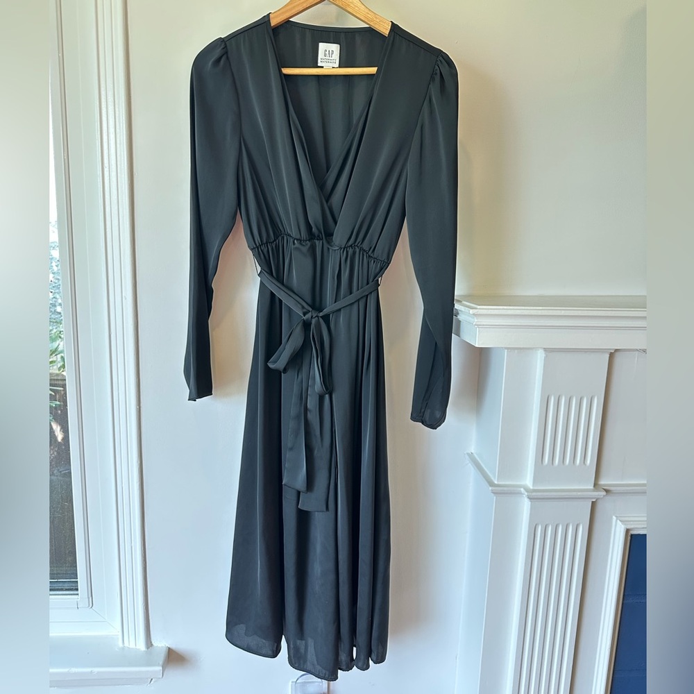 GAP Women's Maternity Black Satin Wrap Midi Dress
